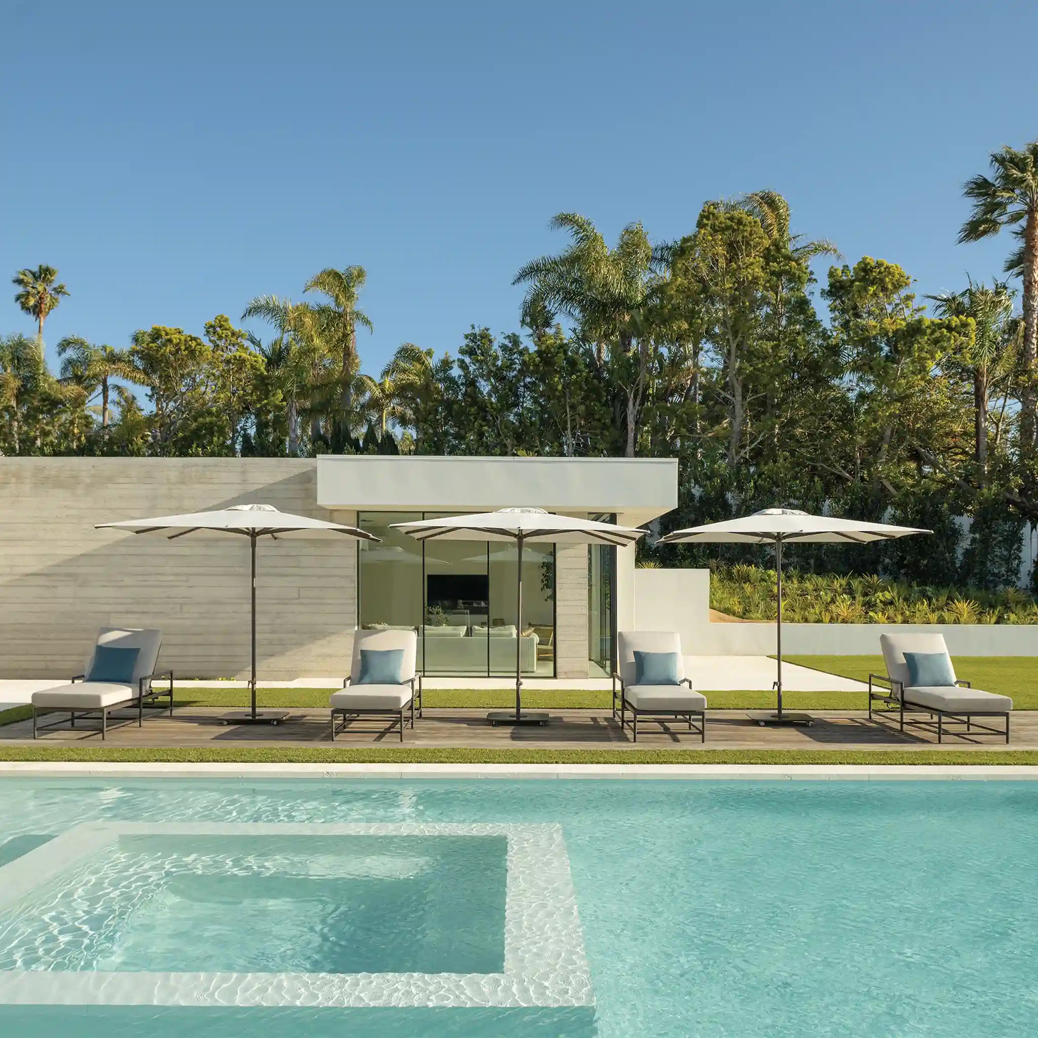 Libra Center Post - 8' Square