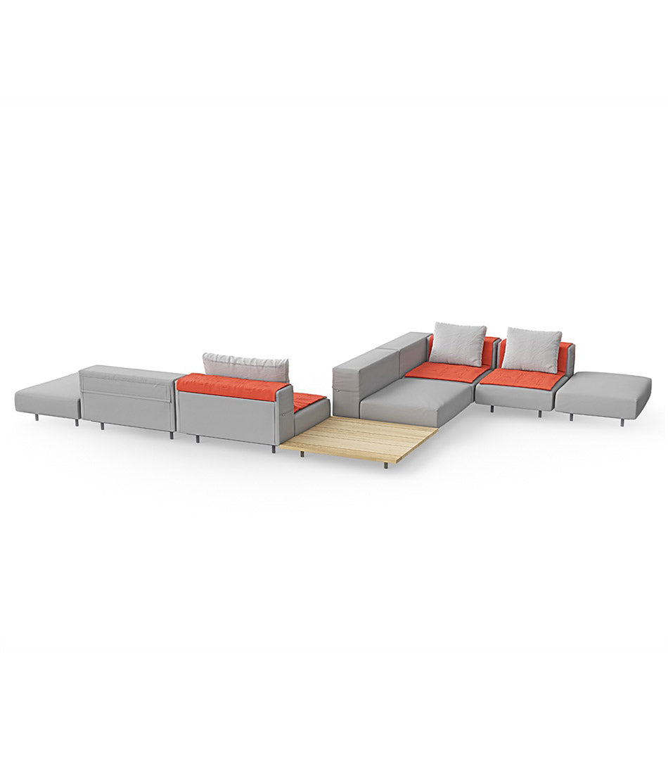 Two Extremis Walrus sofas set up perpendicular to each other, centred on Walrus end table.