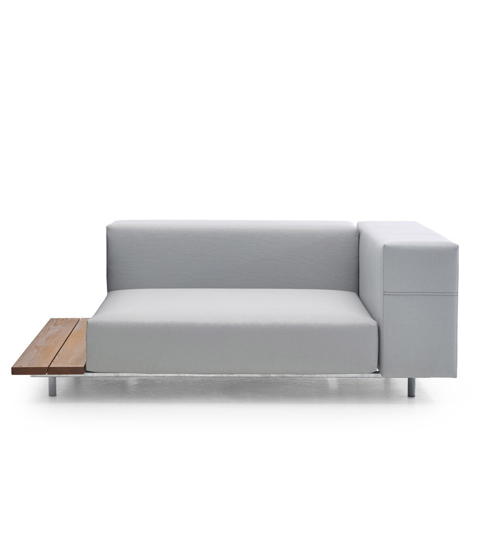 Extremis Walrus seat with armrest and side table, in light grey and hellwood. 43" cushion.