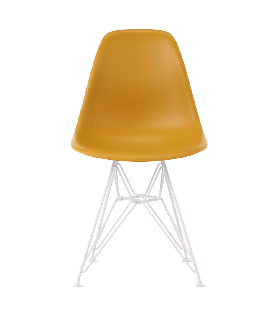 Eames® 模压塑料边椅，金属丝底座