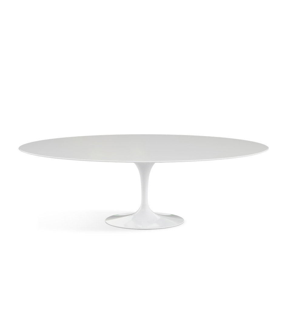 Saarinen 椭圆形餐桌 - 白色层压板/白色底座 72" - 96"